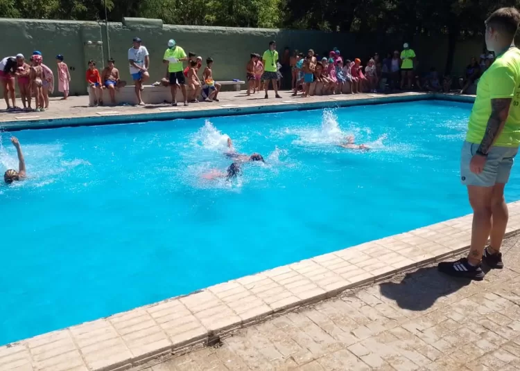 El miércoles, Huracán desarrollará el torneo interno de natación Alma Rodríguez Scuffi