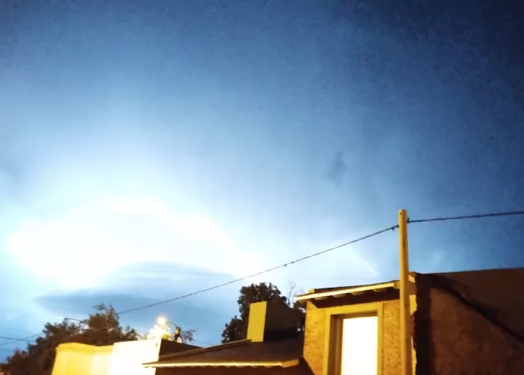 El calor extremo no va a aflojar y se esperan tormentas aisladas