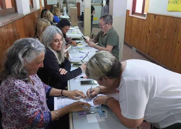 Elección de delegados: se votará en las delegaciones y cada candidato podrá tener un fiscal de mesa
