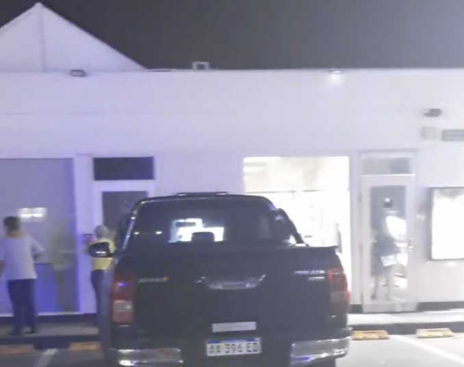 Detuvieron a dos federales en la ciudad por presunta extorsión en una causa por drogas