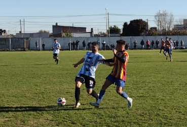 Colegiales y Recreativo Claromecó empataron en el anticipo de Primera división