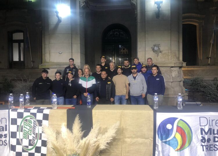 Fiesta tuerca en Plaza San Martín