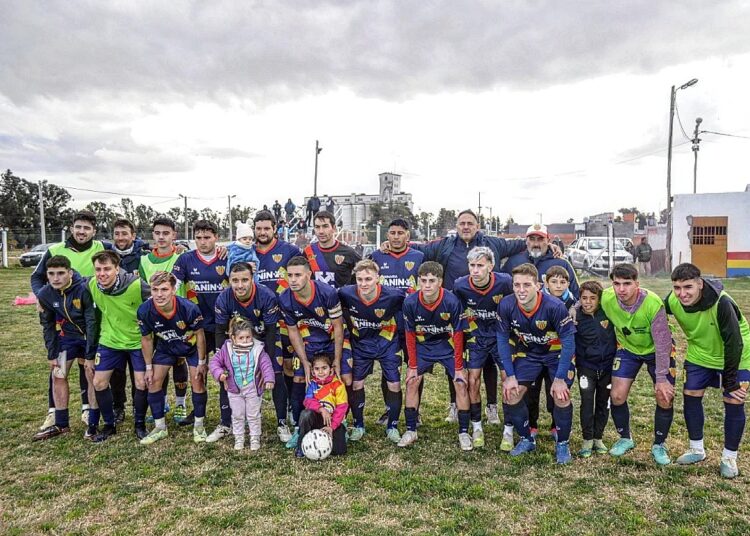 Ascenso: Villa ganó en El Fortín y se acomodó en la tabla