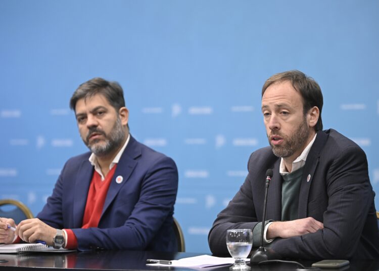 Trabajadores provinciales recibirán aumento salarial del 7,5%