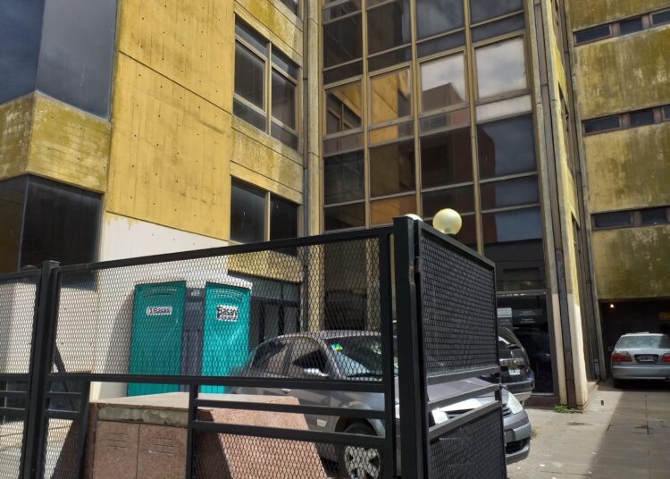 Suspendieron juicio a dos acusados por un incendio seguido de muerte en 2020