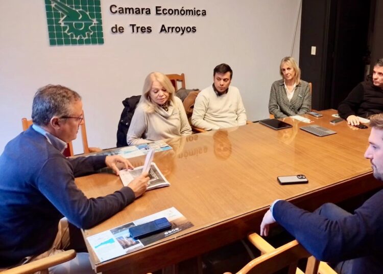 Reflotan proyecto de 2016 para comercios a cielo abierto en el centro y el Ejecutivo apunta a que se haga por consenso