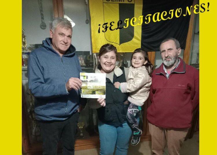 Nueva ganadora de $130 mil de la tradicional rifa de Olimpo