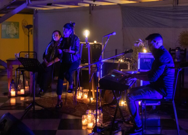 Noche de acústicos en el Museo Mulazzi