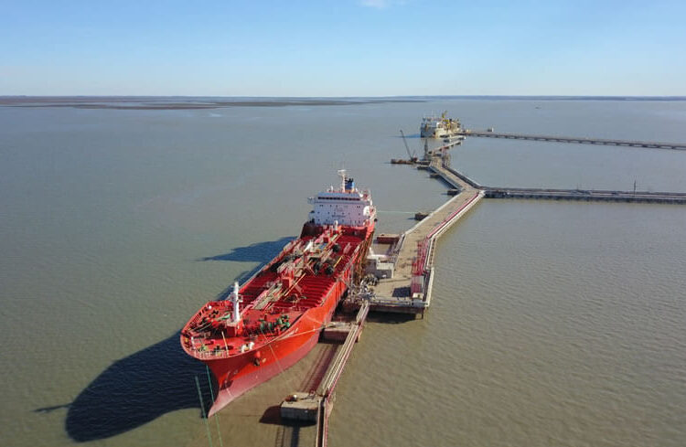 Por su impacto local y regional, declaran de interés provincial la construcción de una planta de GNL en Bahía Blanca