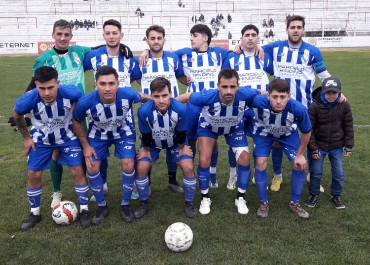El líder Ciclista visita a su clásico rival en el destacado del domingo