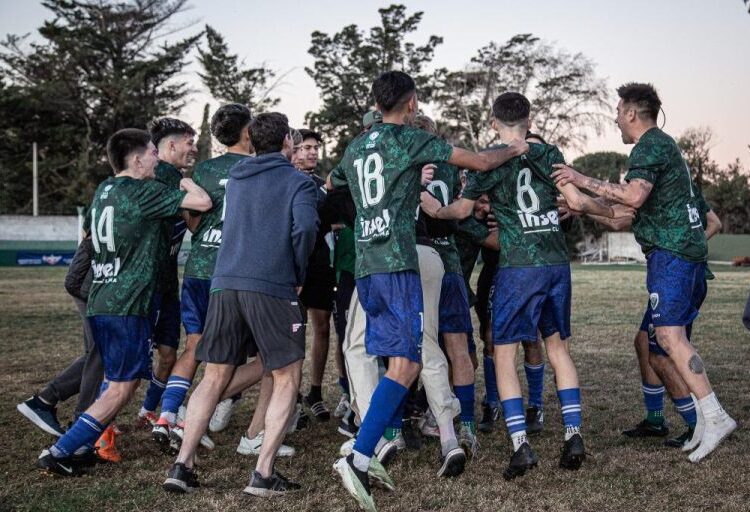 Villa del Parque, campeón del Apertura de la Primera B