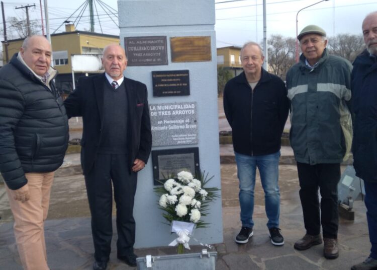La filial Tres Arroyos del Instituto Browniano recordó al Almirante