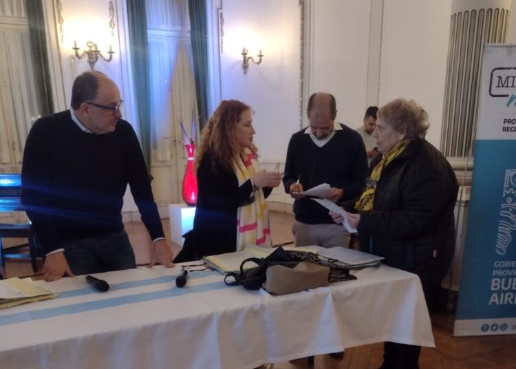 Entregaron escrituras sociales a una cincuentena de tresarroyenses