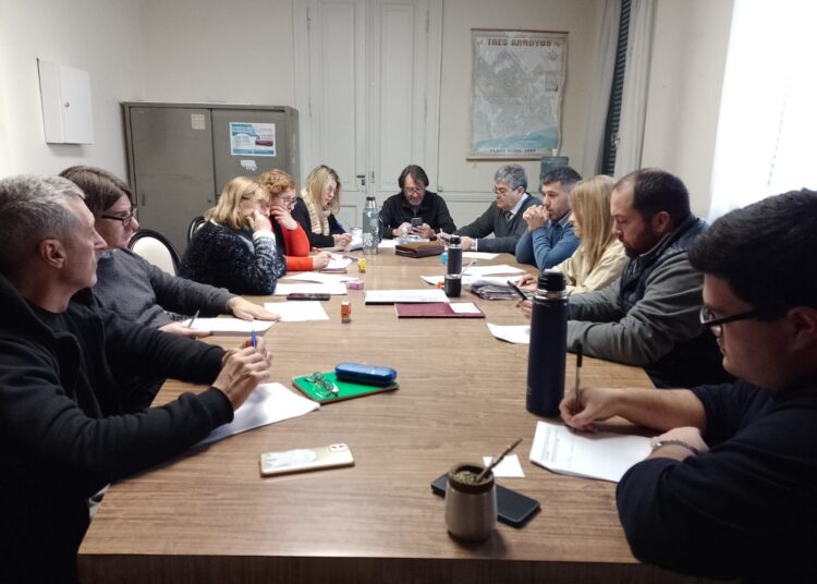 Citaron a Garate, de Desarrollo Social, para brindar informes sobre asistencia