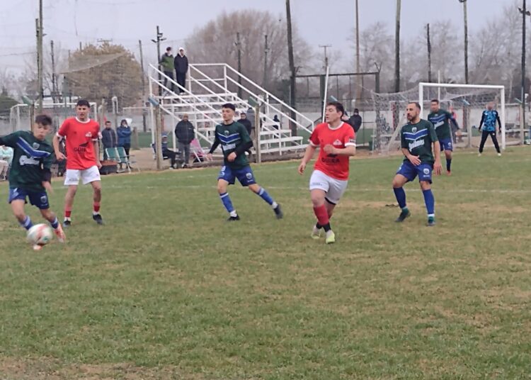 Copetonas ganó el clásico y se prende en los dos frentes