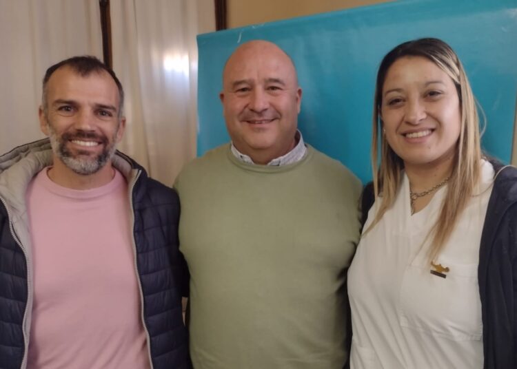 Dos donantes de médula ósea fueron compatibles con pacientes de Francia y nuestro país: «es muy lindo ayudar», graficaron