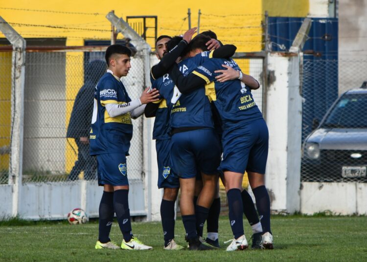 Fútbol local, a 4 fechas del final hay varios candidatos