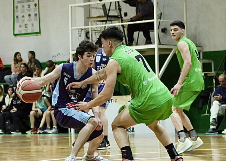 Pre Federal: Huracán volvió al triunfo en Olavarria ante Pueblo Nuevo