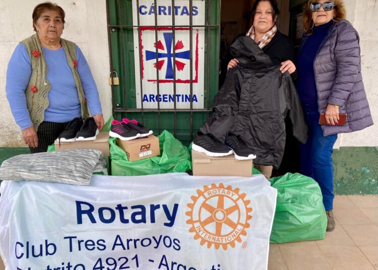 Rotary Club Tres Arroyos entrega donaciones esenciales a Payasolidarias y Cáritas Luján