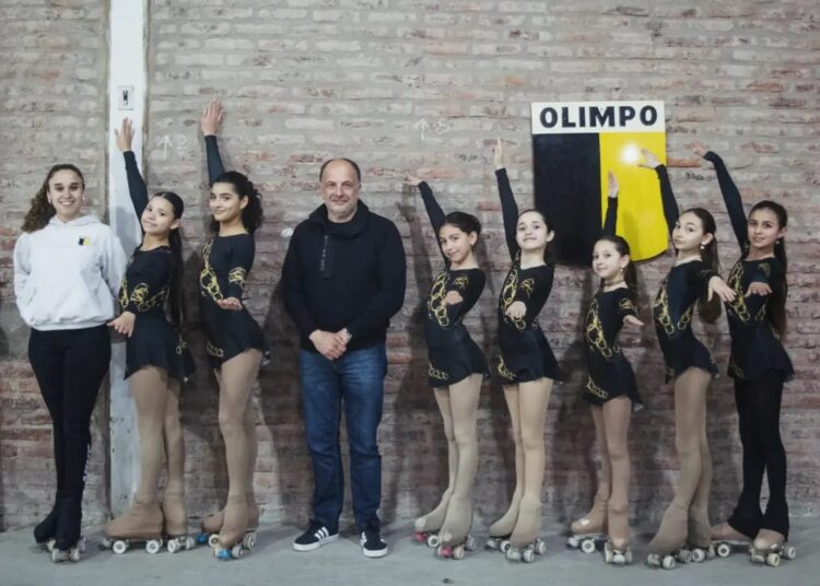 Patinadoras de Olimpo competirán en la Copa Roberto Rodríguez en Santiago del Estero