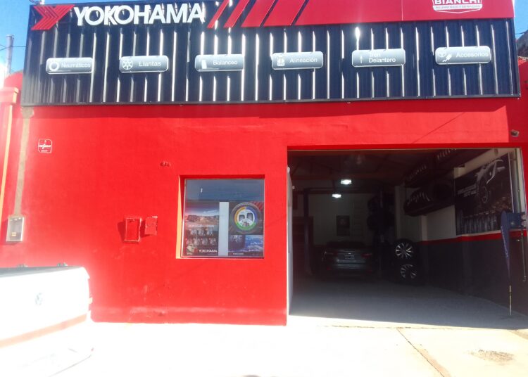 Bianchi Neumáticos: Expertos en cuidado vehicular y representantes de Yokohama