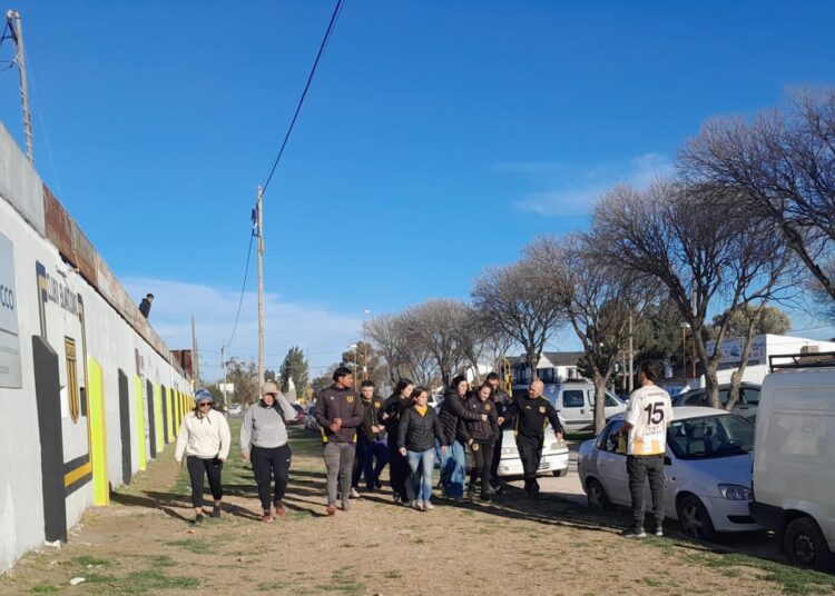 Disturbios obligaron a suspender otra vez un partido de fútbol
