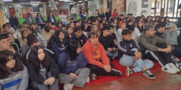 Lanzaron un programa de robótica para alumnos de secundarias