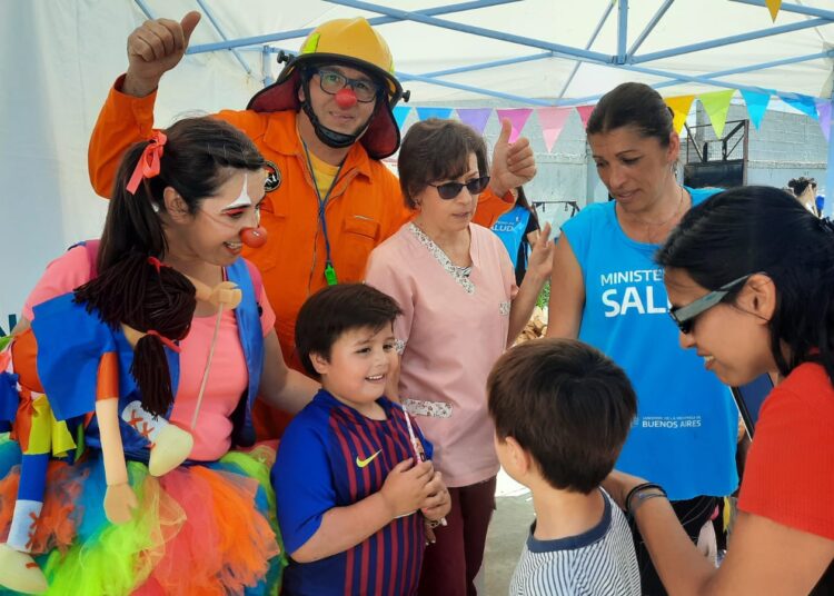 Celebrando el Día de la Familia en Olimpo y Fonavi