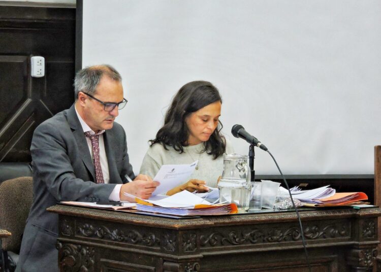 Detención del titular de Gendarmería: el fiscal asegura que Guzmán Soto tiene «una clara participación» en el narcomenudeo
