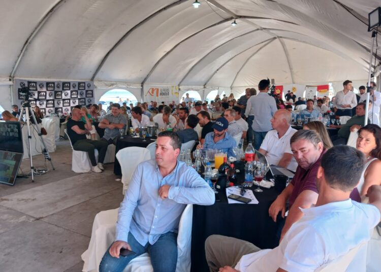 Rústicos cerró el año con un clima de fiesta