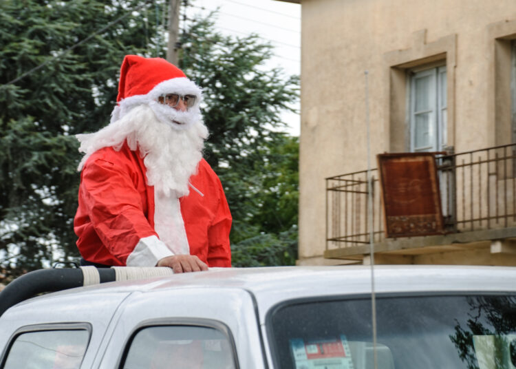 Papá Noel visitó San Mayol