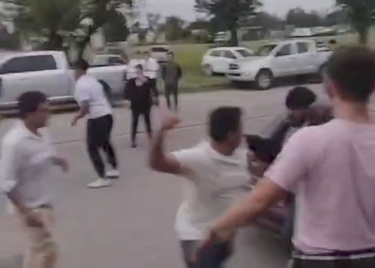 Orense: sin detenidos, hubo batalla campal a la salida de un boliche (videos)
