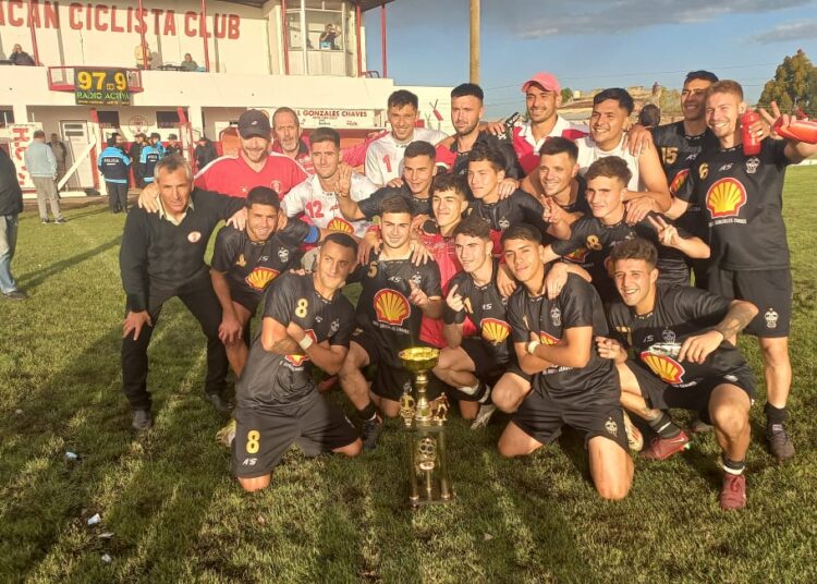 Huracán Ciclista se consagró bicampeón del fútbol lugareño