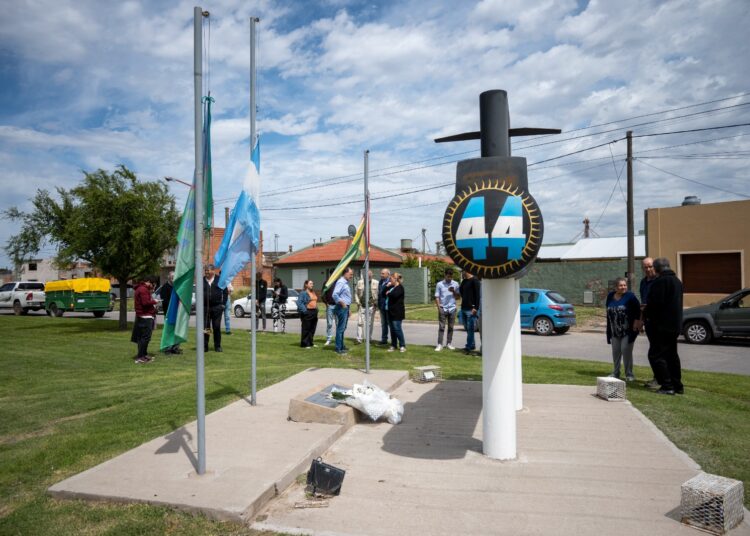 Conmemoración en homenaje a los héroes del ARA San Juan