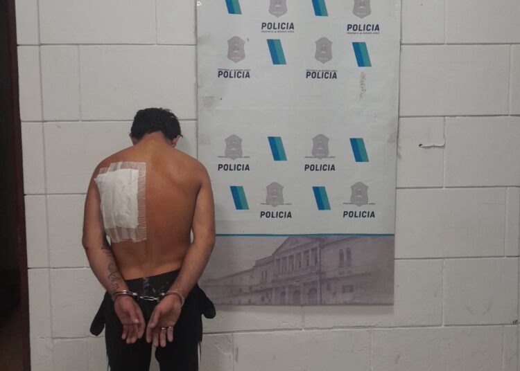 Dos aprehendidos por violencia familiar: una mujer resultó con cortes
