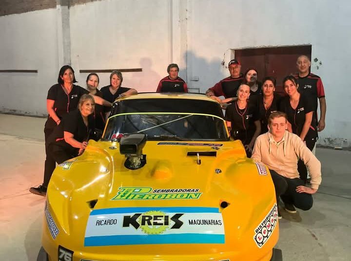 Felipe Yane debuta en el Procar 4000