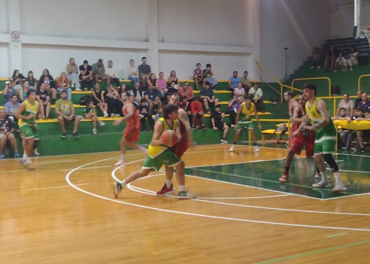 Alumni y Quilmes son los líderes de la Copa Ciudad