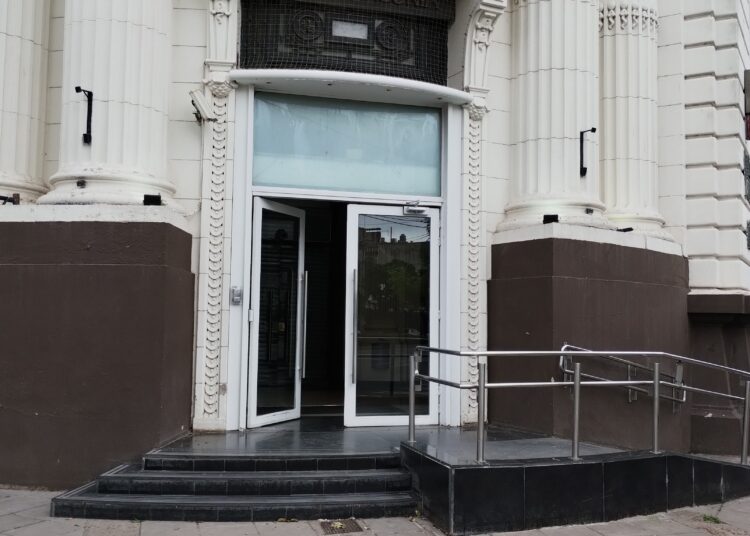 Tras el fin del verano, el martes próximo los bancos vuelven a su horario habitual