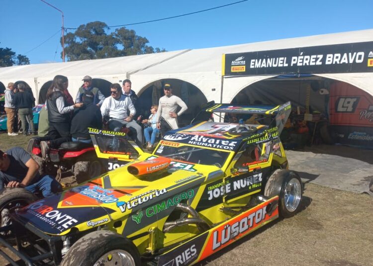 Fiesta tuerca en el Moto Club
