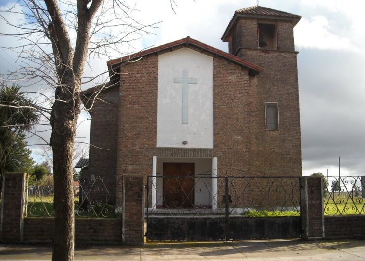San Francisco de Bellocq: La Capilla Nuestra Señora de Lourdes en Semana Santa