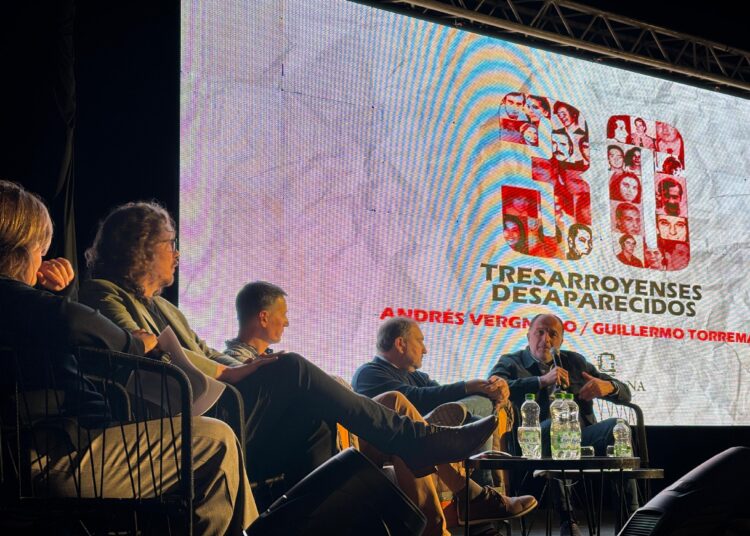 Emotiva presentación del libro “30.Tresarroyenses desaparecidos”