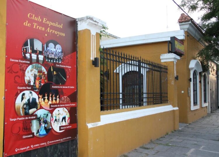 El Club Español celebra sus 90 años con una gran cena