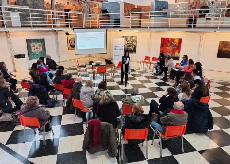 Presentaron una propuesta de protocolo intersectorial para prevenir la violencia hacia personas mayores