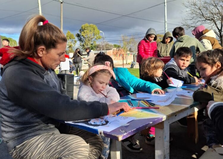 Jugó todo el barrio en Ranchos: una jornada de encuentro y diversión