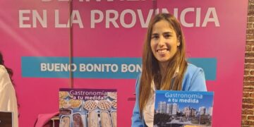 Recambiaron luminarias en la Plaza San Martín de Claromecó