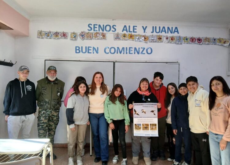 Charlas de educación y concientización ambiental