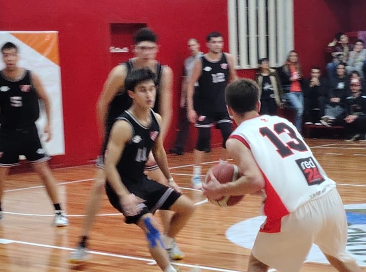 Huracán venció a Argentino y está en la final de la Copa Osvaldo Goizueta