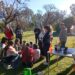 Éxito de la feria del parque en el parque cabañas