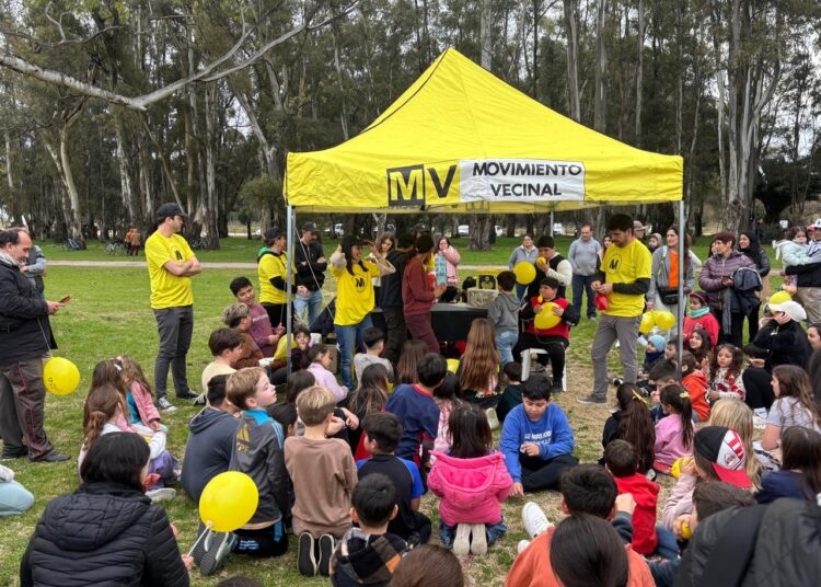 El Movimiento Vecinal celebró el día de la Infancia en el Parque
