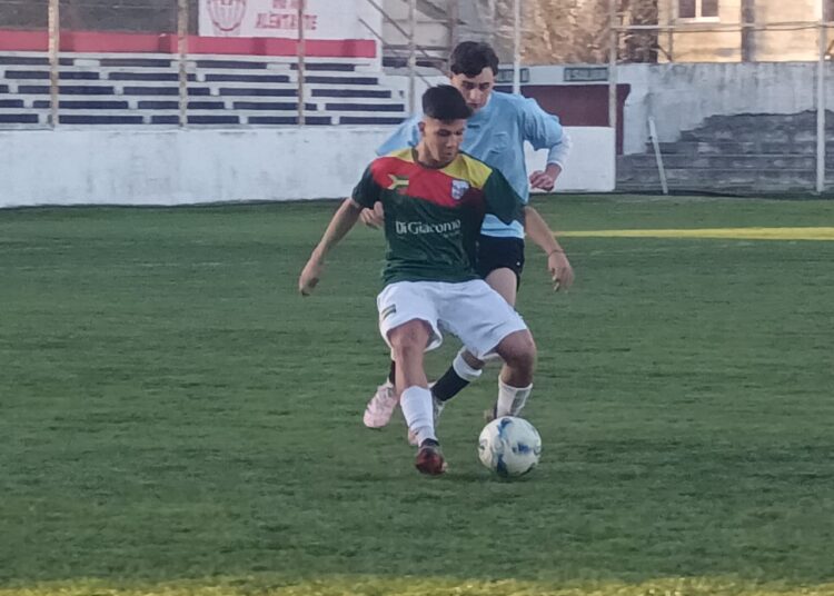 Las selecciones de Tres Arroyos arrancaron con el pie izquierdo